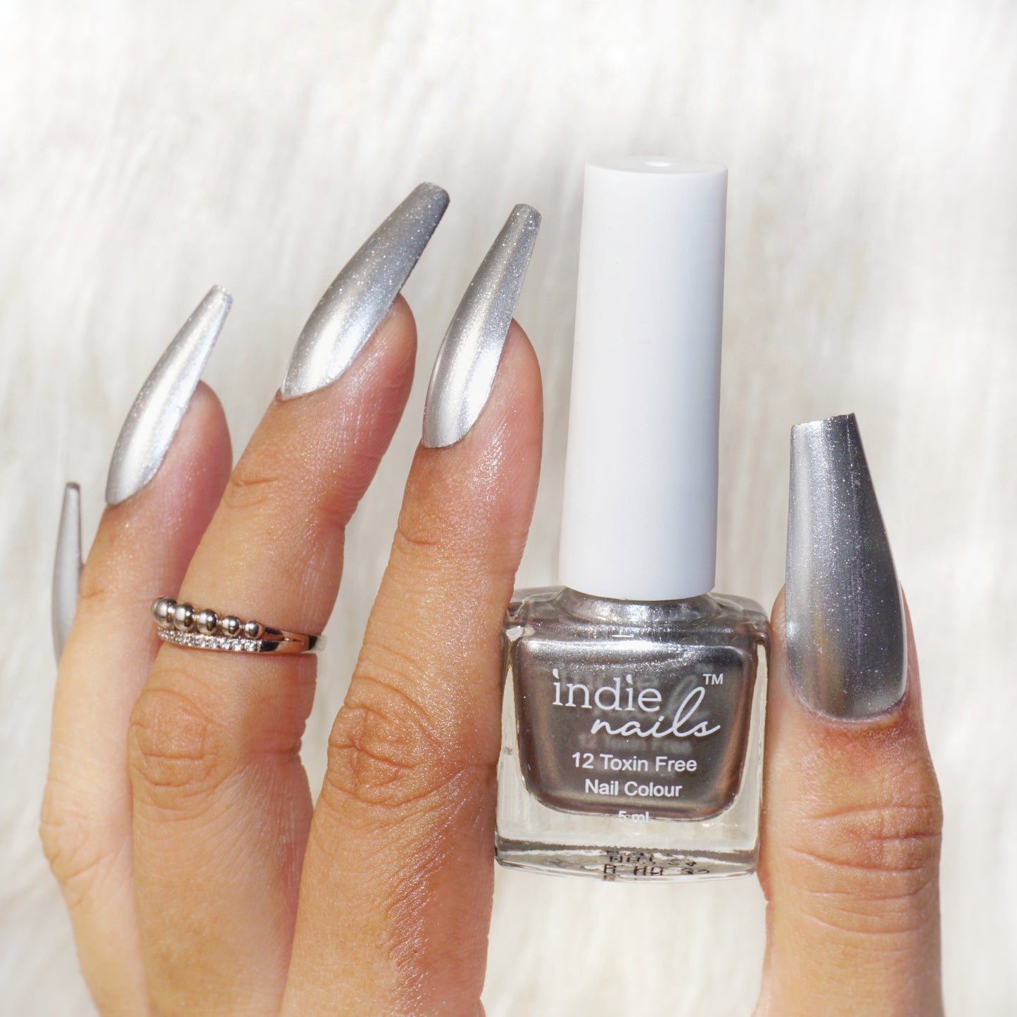 Indie Nails Silver Sonic – High-Shine Silver Nail Polish for Indian Skin Tones