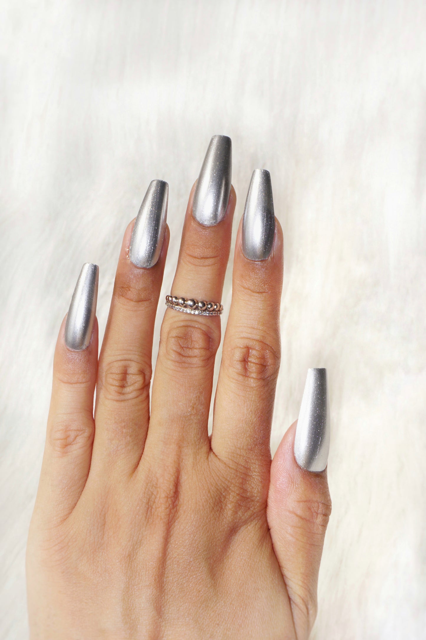 Indie Nails Silver Sonic – High-Shine Silver Nail Polish for Indian Skin Tones