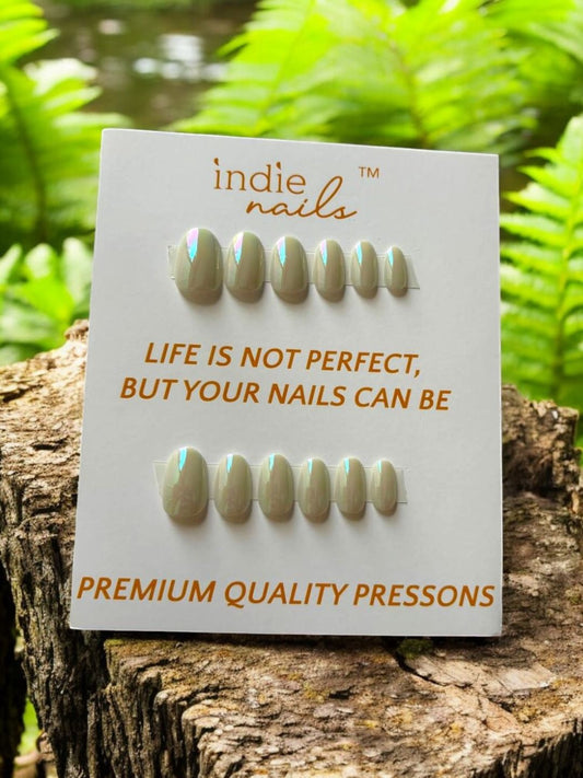 White Tinkerbell soft gel press-on nails set – 12 pieces, Indie Nails press-on nails with glue and accessories